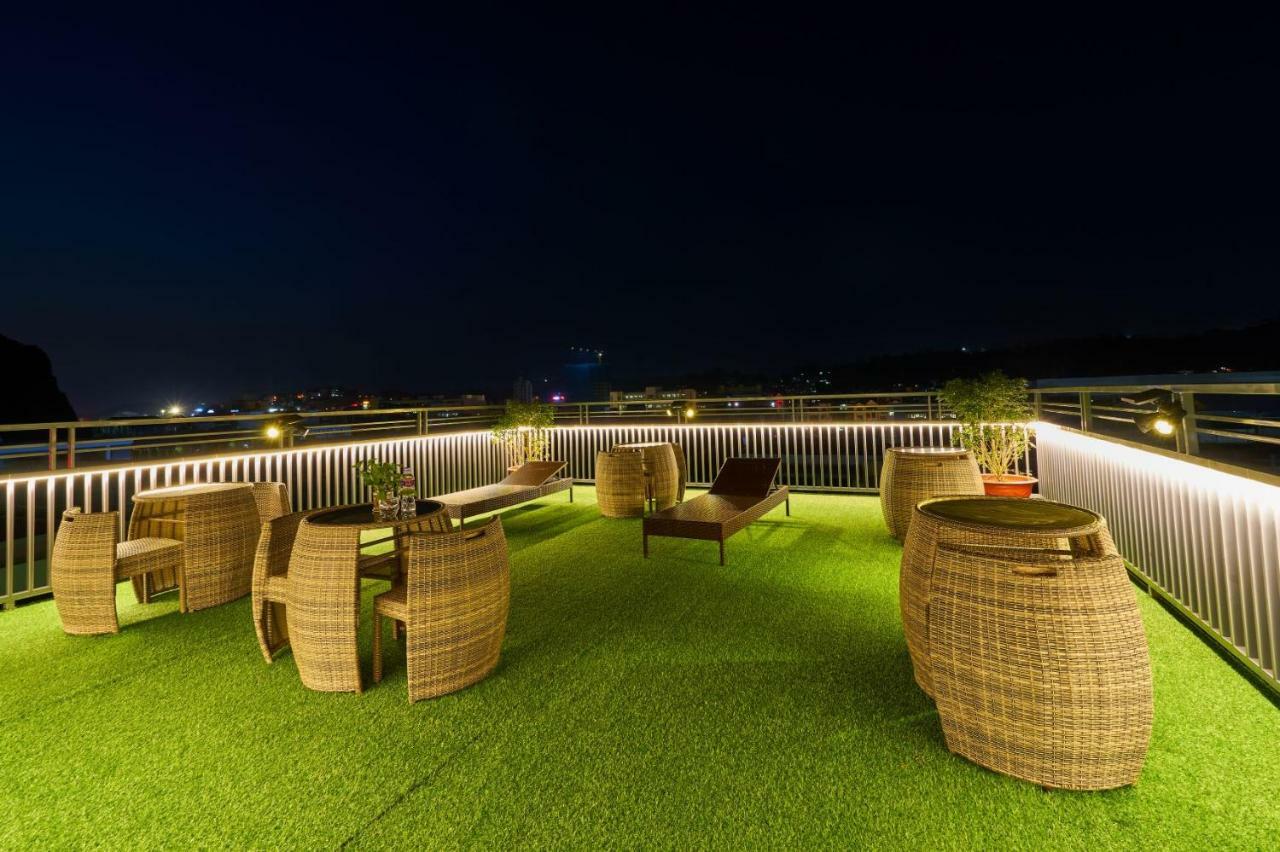 Bbq Hostel ฮาลอง ภายนอก รูปภาพ